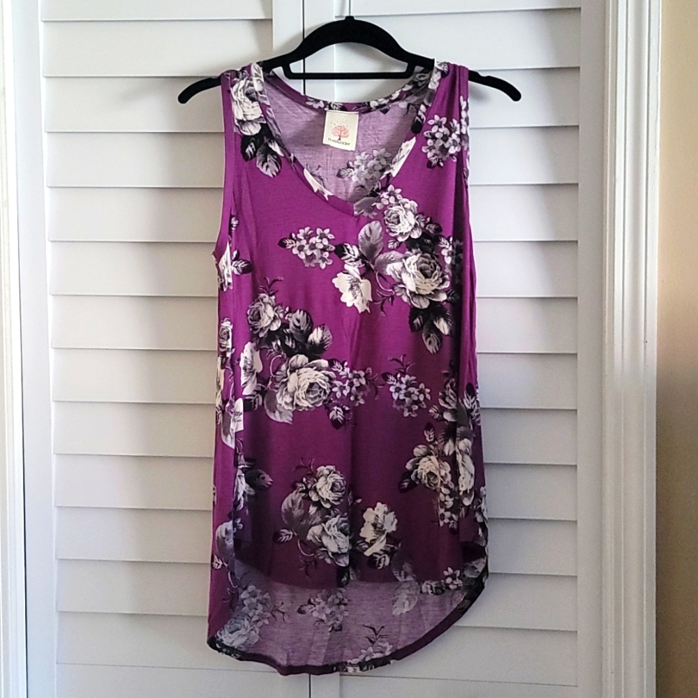 Gently Used Freeloader Sleeveless Tank